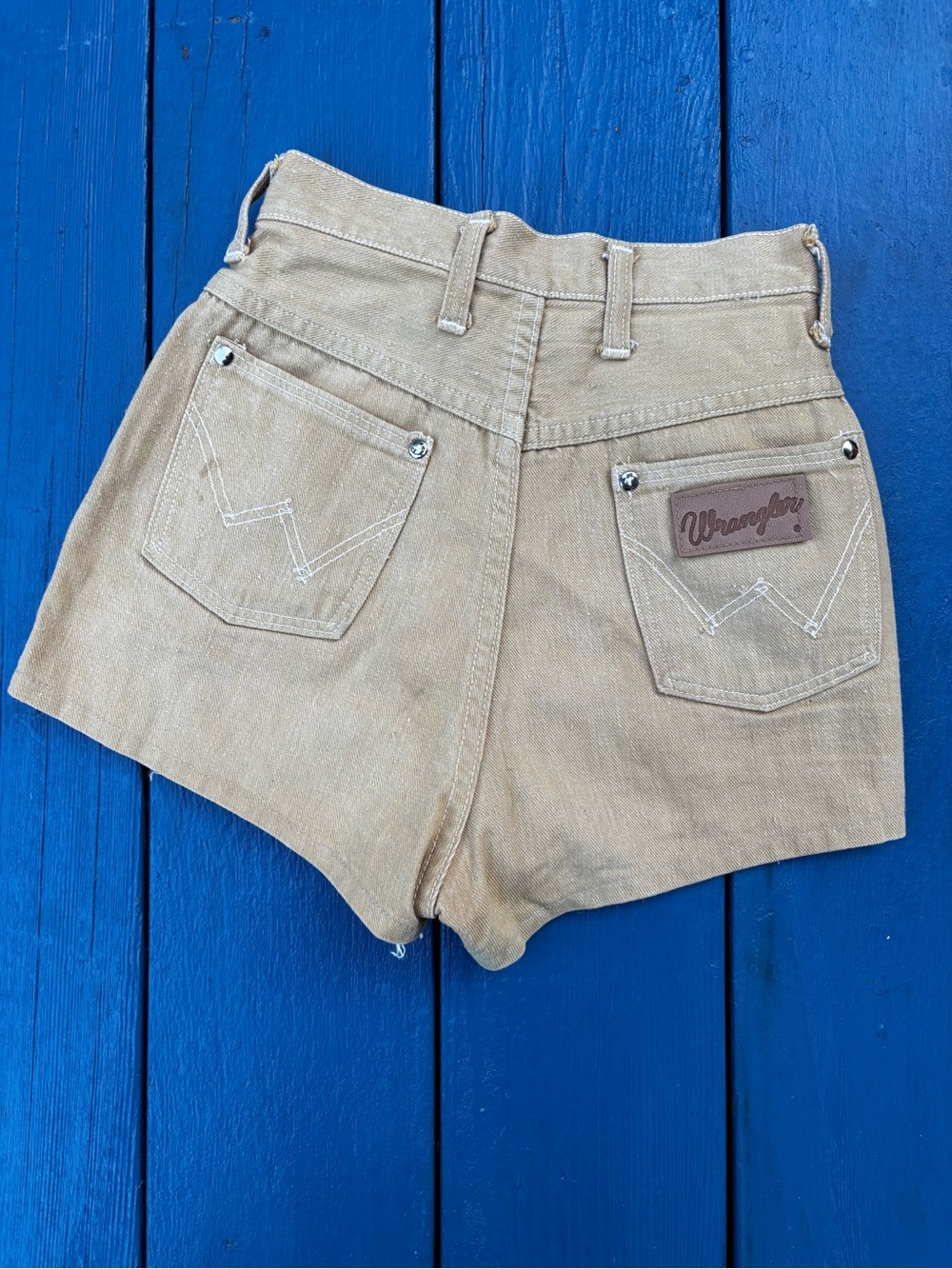 Vintage 1960s–70s Wrangler Girls Cutoff Shorts-Size 12